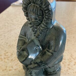 Ceramic Inuit with seal Sculpture 5”